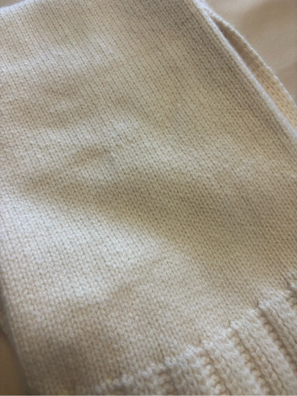 TSE 100% Puré Cashmere Knit Scarf Ivory Cream 11x62” Quiet Luxury